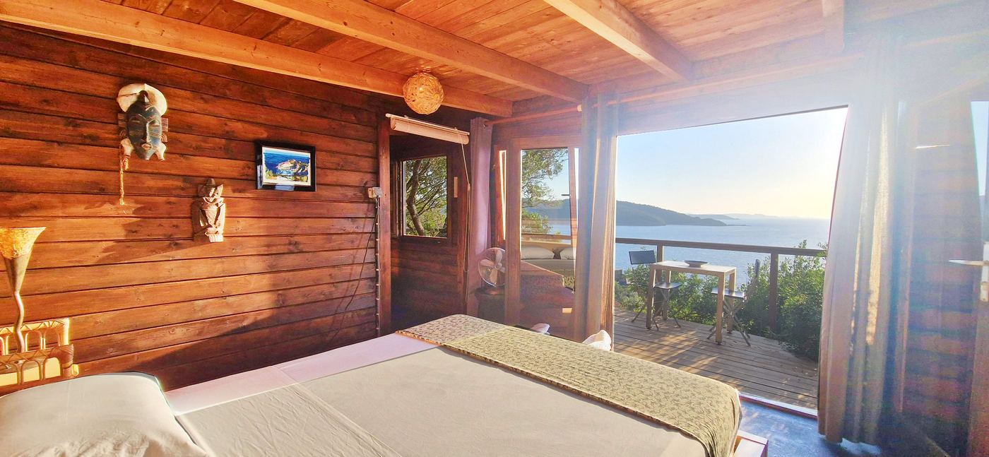 Chambre de La Cahute au coucher du soleil